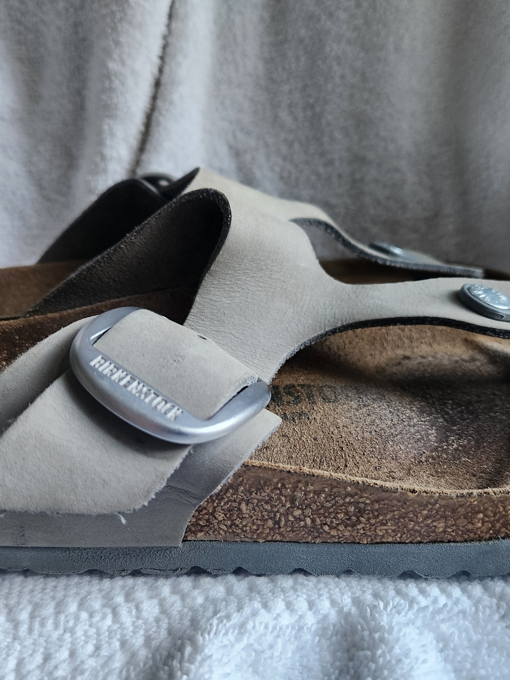 Birkenstock Gizeh Big Buckle Dove Gray Size 37 Sandals - Picture 2 of 5